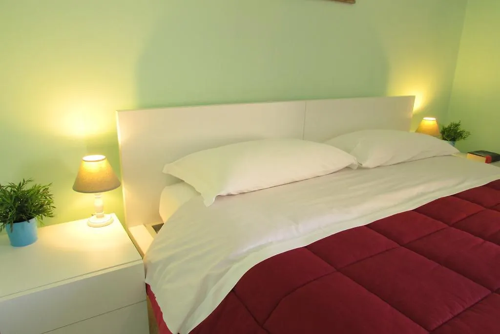 ** Bed & Breakfast B&B La Muraglia Bari Italy
