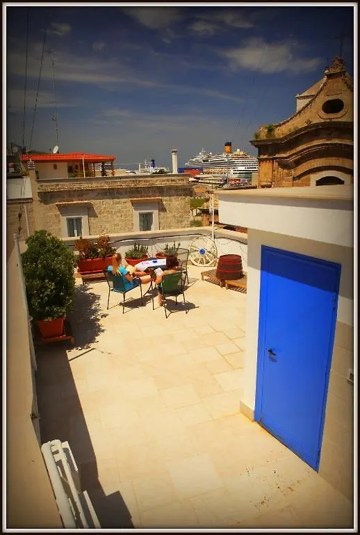 B&B La Muraglia Bari 2*,